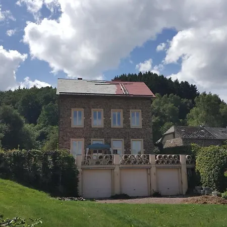 Alte Schule Haeuschen * St. Vith