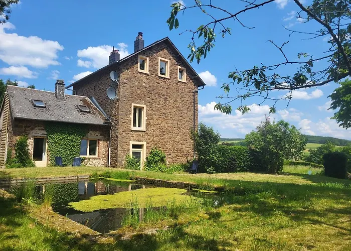 Alte Schule Haeuschen * St. Vith