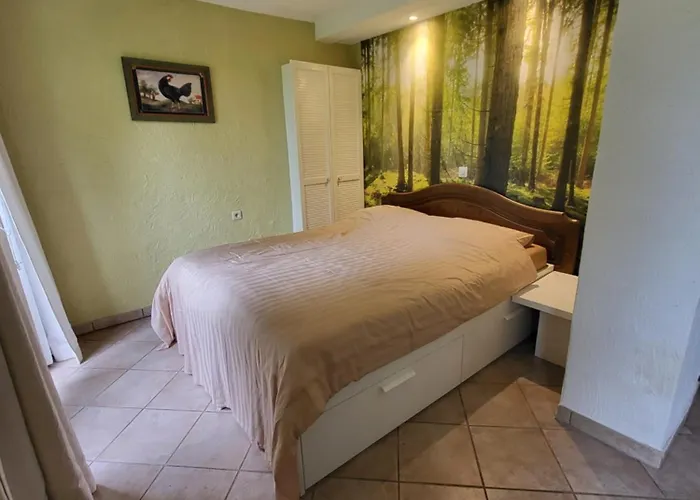 Alte Schule Haeuschen St. Vith